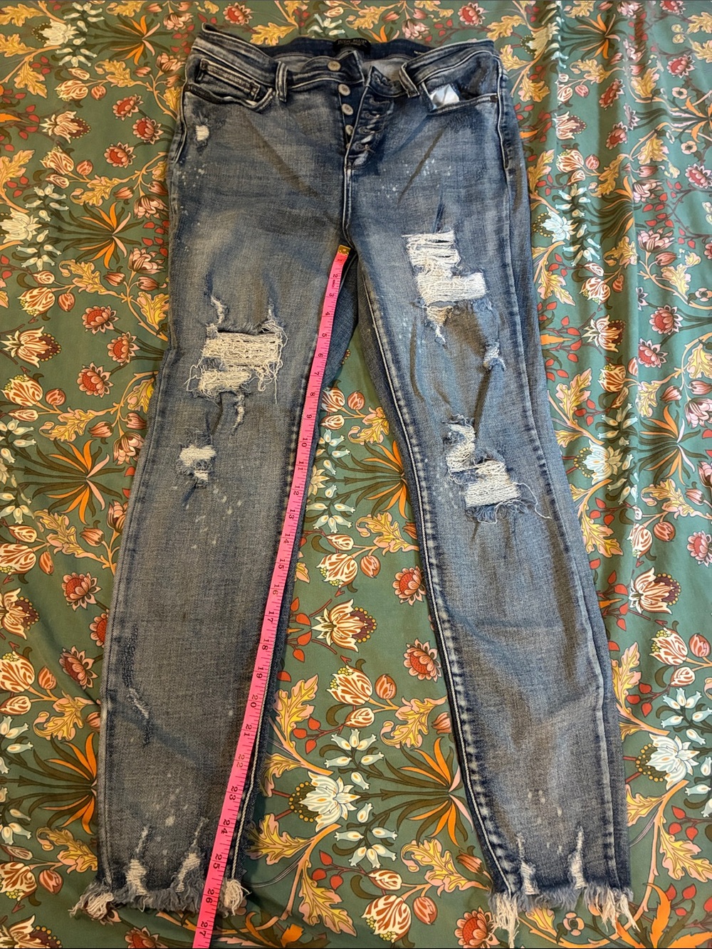 Judy Blue Distressed Jeans